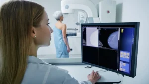 Medics Begin AI Breast Cancer Analysis Trial